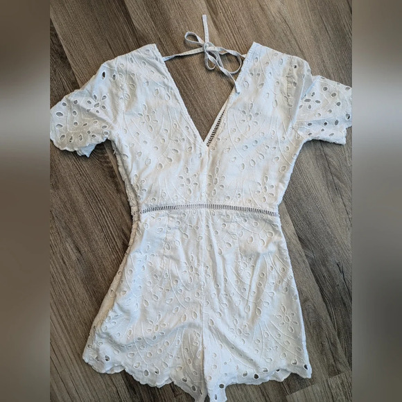 Abercrombie & Fitch Women's Eyelet Cotton Romper - Picture 3 of 7